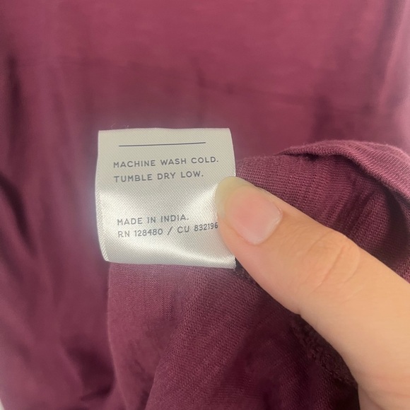 Pact maroon tshirt organic cotton dress size medium sustainable - Picture 5 of 6